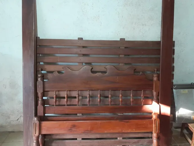 Vende-se cama