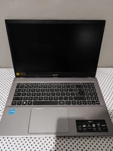 Acer aspire 5