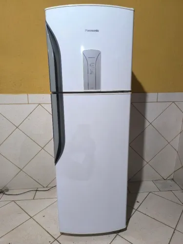 Geladeira Panasonic 