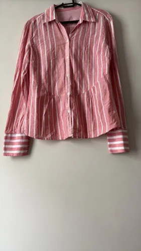 Camisa listrada rosa de algodão, manga longa