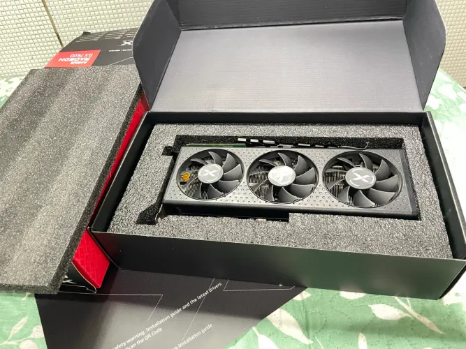XFX 7600 8GB!!