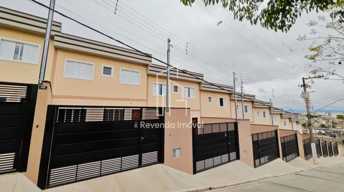 Imperdível oportunidade: Casa à venda em São Paulo-SP, Vila Aurea! 2 quartos, 1 suíte, 2 b