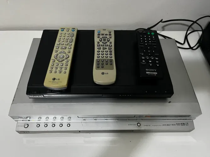DVD LG e Sony
