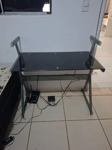Mesa para estudo/trabalho