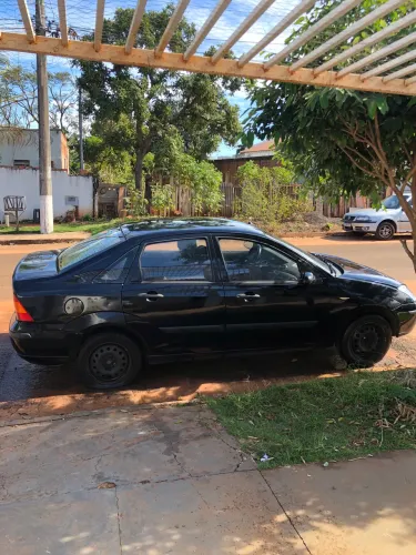 Ford Focus Sedan 1.6/1.6 Flex 8v/16v 4P Mec. 2005