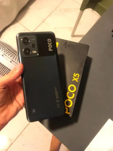 Celular poco 5x acompanha caixa