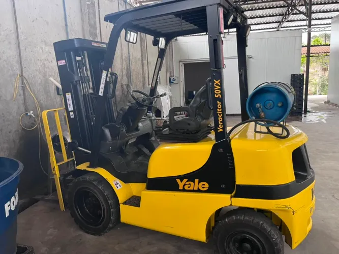 Empilhadeira Yale