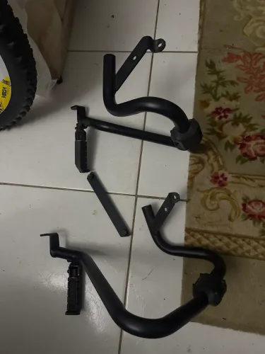 Protetor de carenagem Twister 250 coyote usado apenas três meses, está praticamente novo 