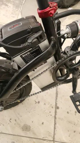 Mini bicicleta elétrica pequena com bateria de lítio de 48V e quadro dobrável