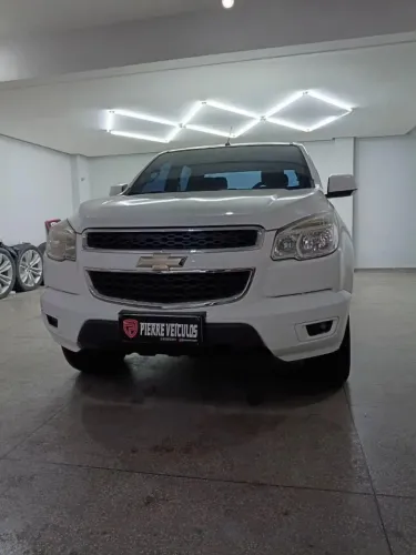 Chevrolet S10 Pick-up LT 2.8 TDI 4X2 CD Diesel AUT 2015