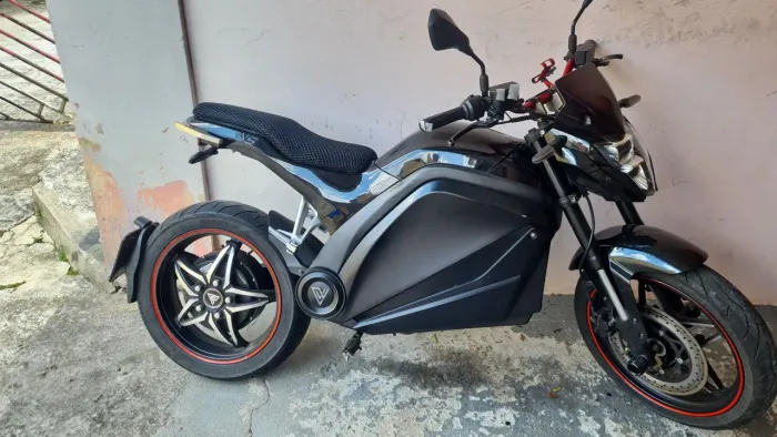 Voltz EVS All Black Desbloqueada