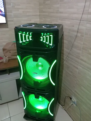 Som Philco novo