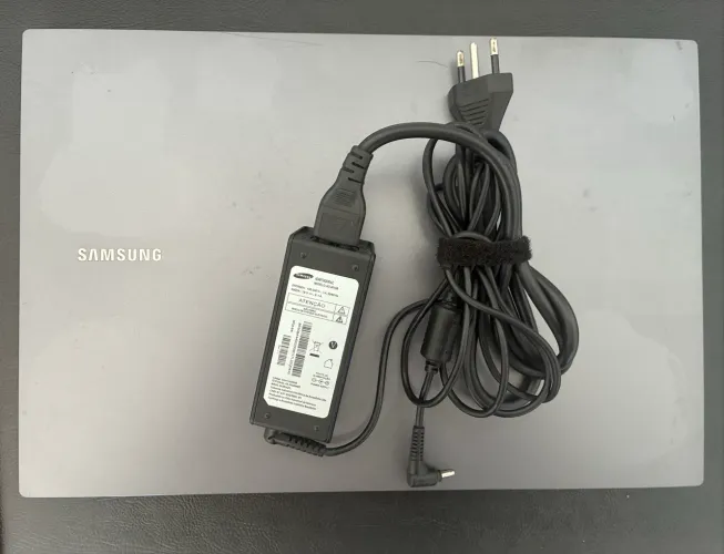 Notebook Samsung Book i5 11ª Geração | 8GB RAM | SSD NVMe 256GB | Full HD