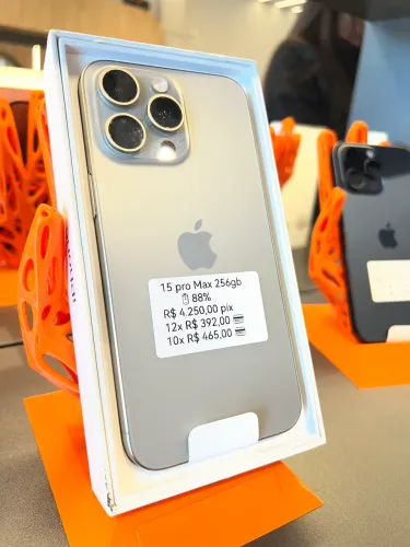 iPhone 15 pro Max 