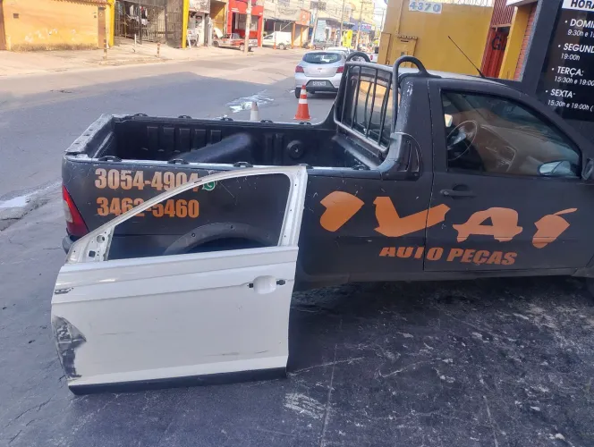 Porta dianteira esquerda Polo/Virtus 2018/2026