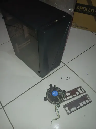Pc desktop sem fonte/sistema operacional peças 100% funcionando