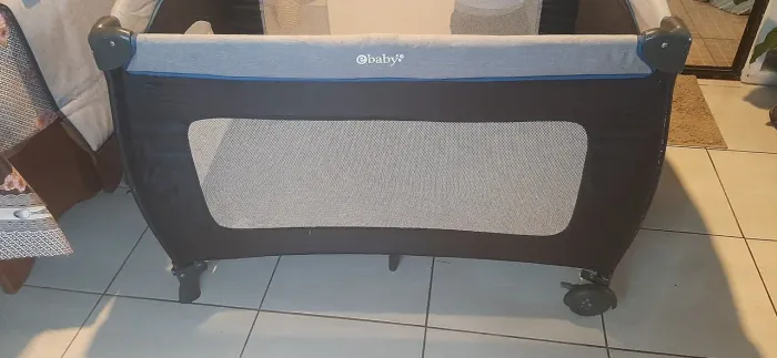 Berco desmontável com colchão 