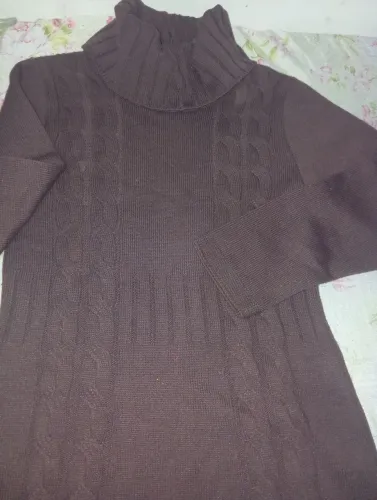 Vestido gola alta e manga comprida vinho Tam g