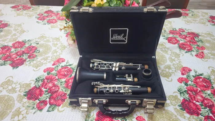 Clarinete Weril Sib 17 Chaves em Resina Boquilha W5 Estojo Original reforçado