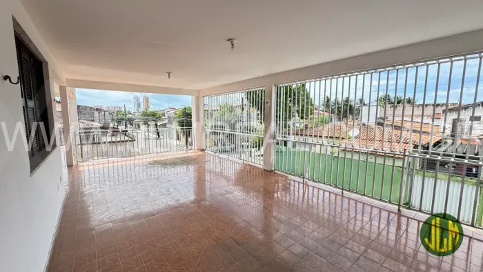 VENDO CASA DUPLEX DE 250m², NO BAIRRO MONTE CASTELO - FORTALEZA - CE