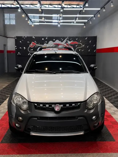 Fiat Strada Adventure 1.8/ 1.8 Locker Flex CE 2013