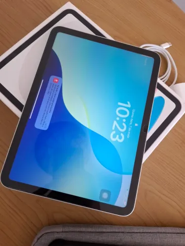 IPAD 10TH - Semi-novo