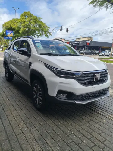 Fiat Strada Volcano 1.3 Flex 8V CD 2026