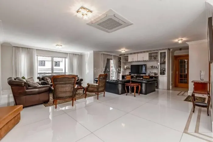 Apartamento com 4 quartos, Itaim Bibi - São Paulo