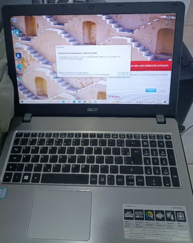 Notebook Acer Aspire F15 Intel Core i7 ? 8GB RAM ? 1TB HD (Excelente Estado)