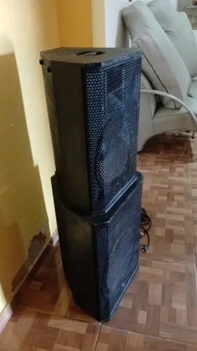 Caixa de som Saga woofer 15? - Ativa/Passiva (Funcionando td)