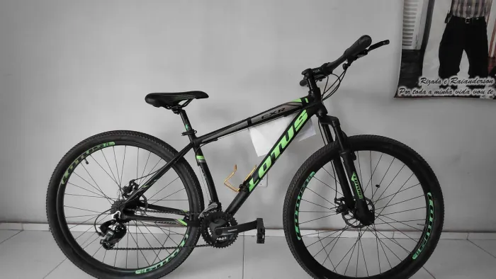 Bicicleta lotus cxr aro 29
