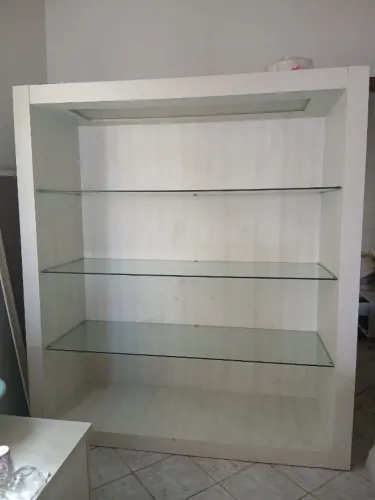 Estante, Cristaleira e/ou expositor