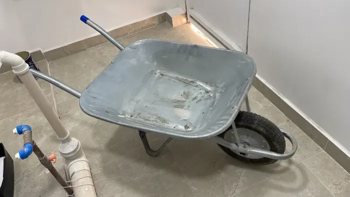 Carrinho de Mão Seminovo