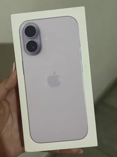 iPhone 17
