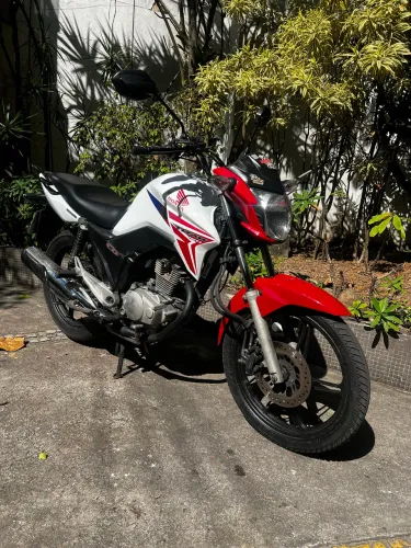 Titan 150 2015