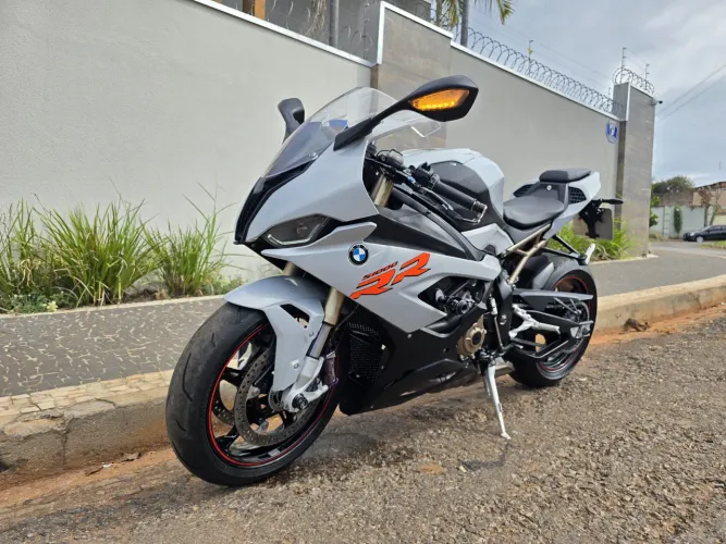 BMW S100RR