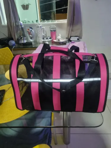 Duas bolsas pets a rosa companhia gol