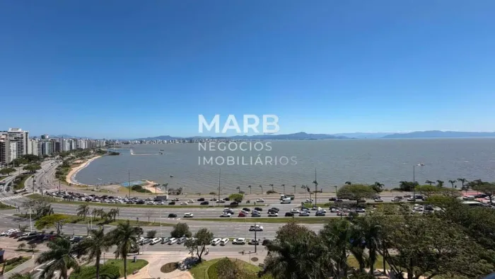 Apartamento com 4 dormitórios à venda, 205 m² por R$ 4.470.000,00 - Beira Mar - Florianópo