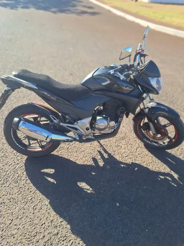 Moto cb 300r