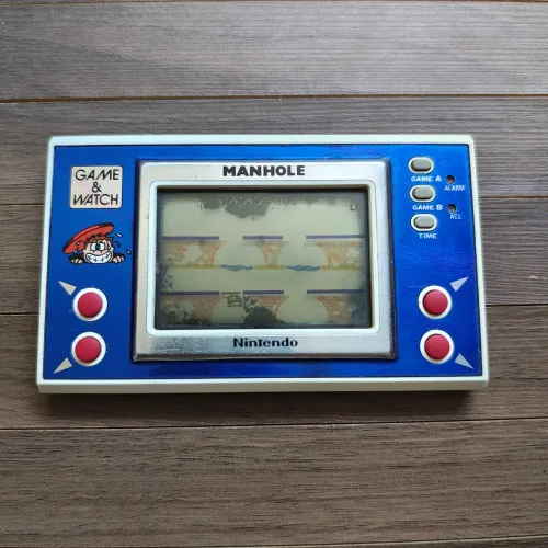Nintendo Game Watch - Manhole