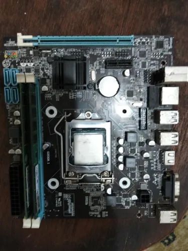 Placa mãe de 4 geração 8 GB memória DDR 3