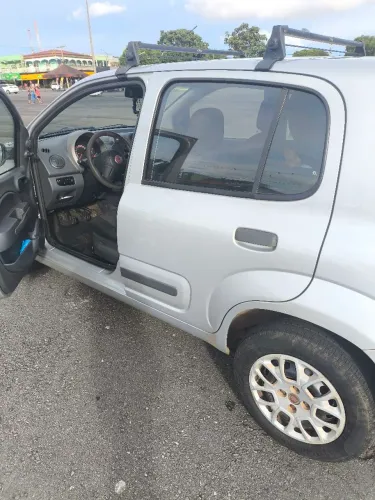 Fiat Uno Vivace Celeb. 1.0 EVO F.flex 8V 5P 2014