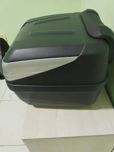 Baú Givi