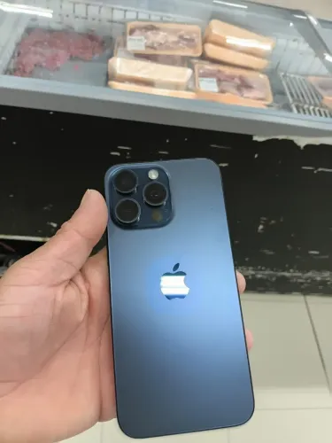 Vendo ou troco iPhone 15 pro Max por som automotivo