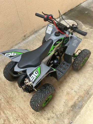 Mini quadriciclo Avalanche 90