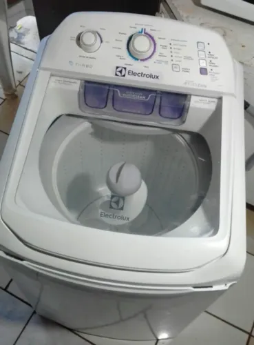 Maquina de lavar Eletrolux 8kg