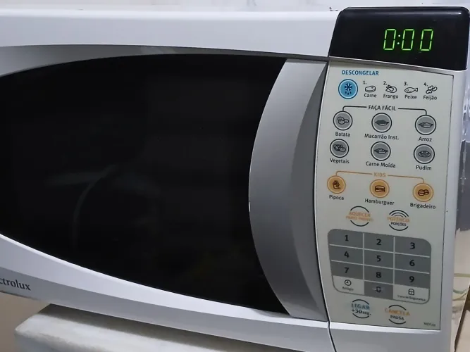 Micro-ondas seminovo