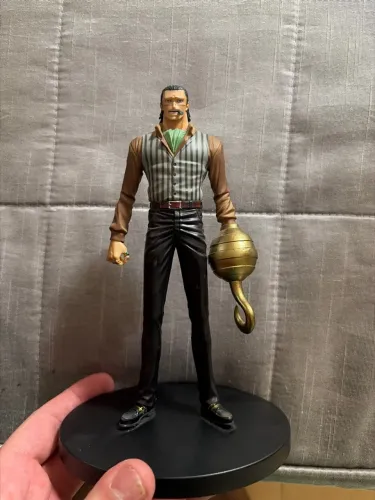 Estátua Crocodile DXF banpresto