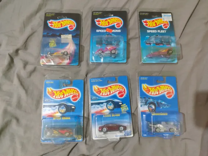 Lote de 6 Hot Wheels anos 90