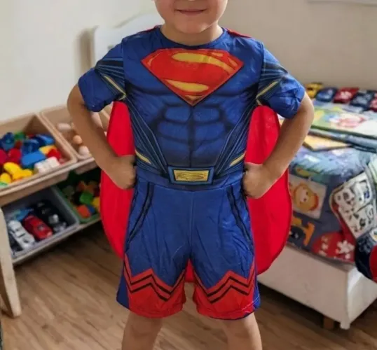 Fantasia infantil Herói